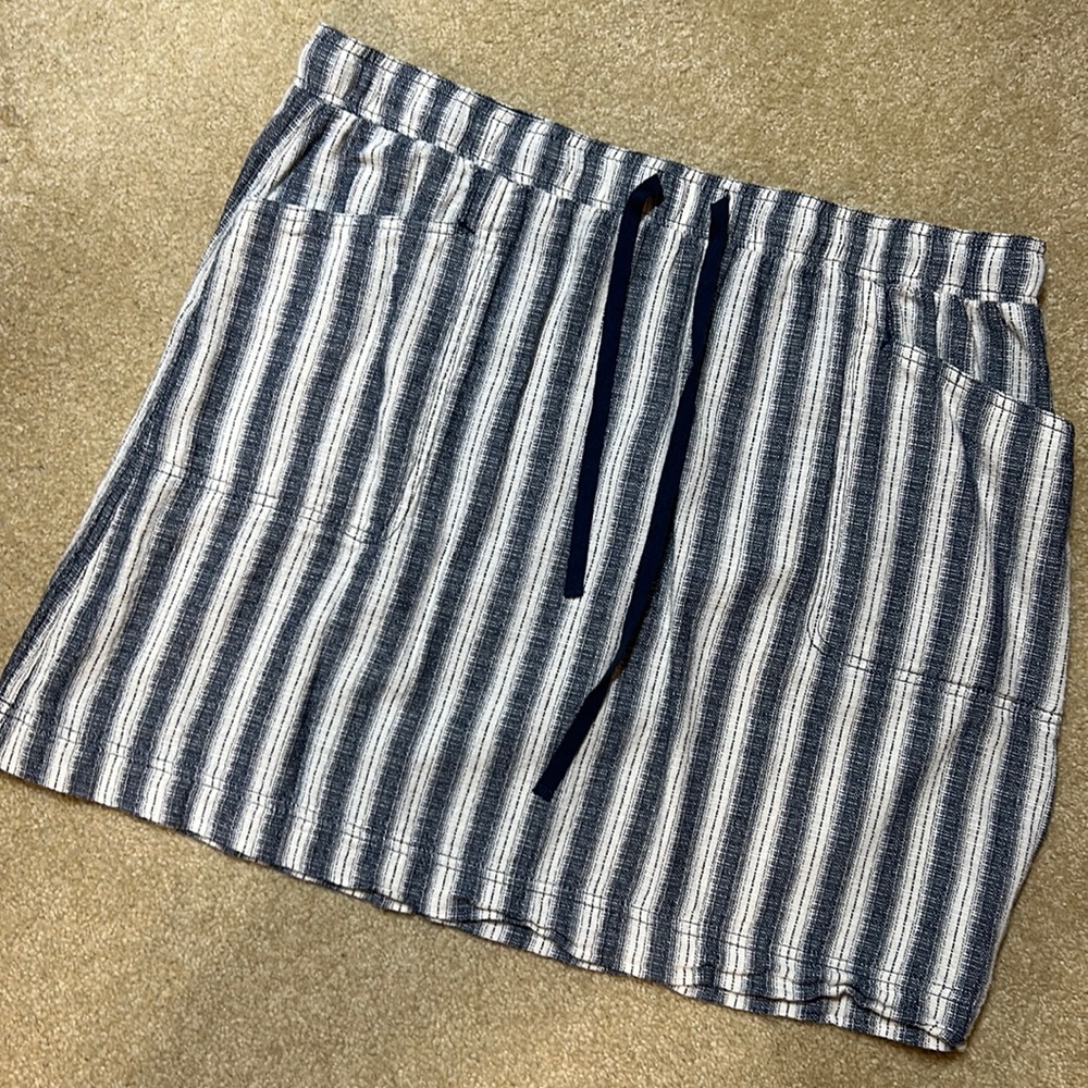 Max Studio Mini Skirt - image 1